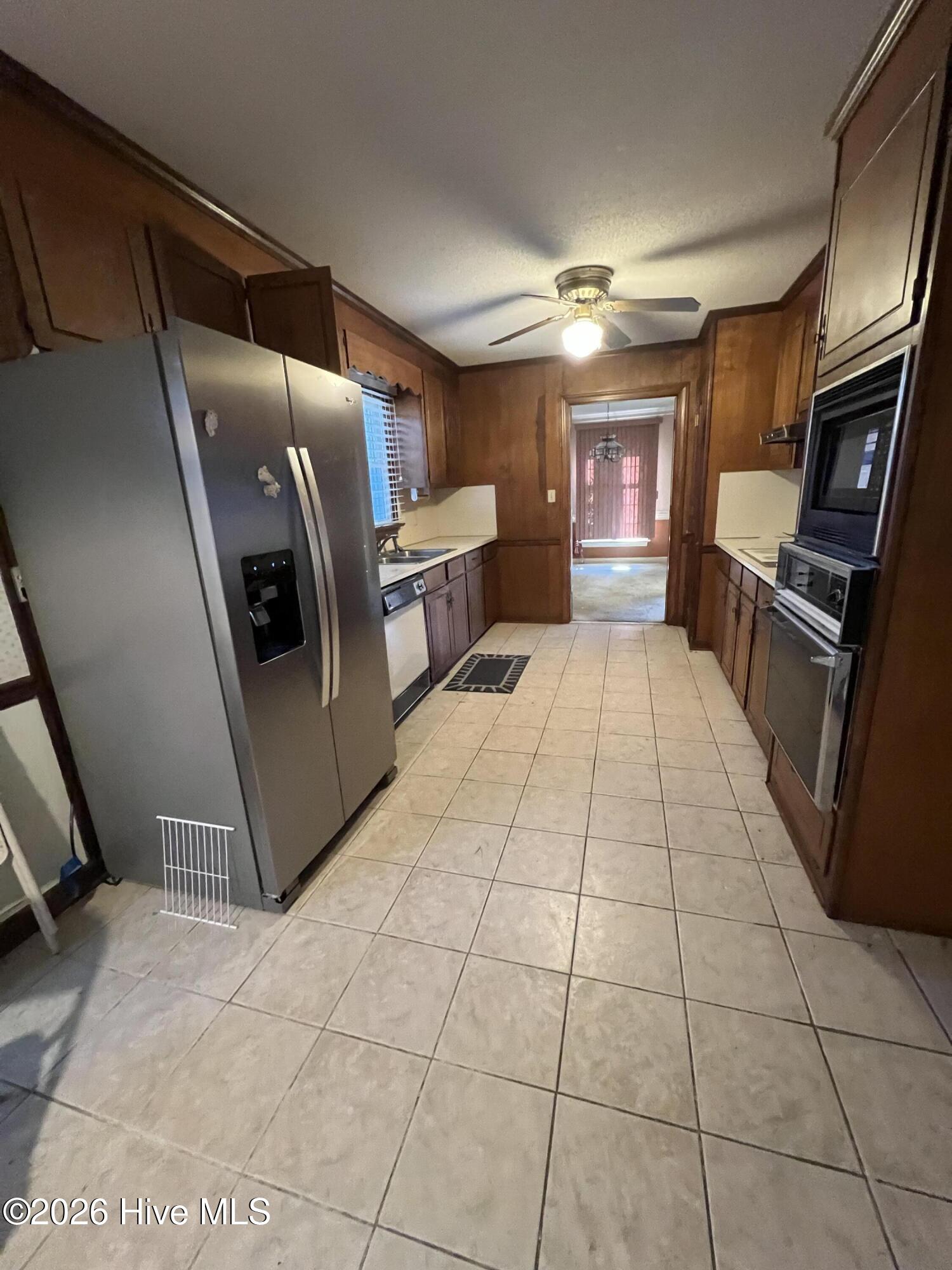 2012 Lydia Drive Tarboro, NC 27886 - Photo 11 of 28 Kitchen