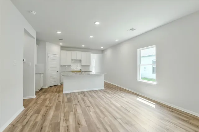 $279,990 | 2037 Caney Creek, Conroe, TX 77301