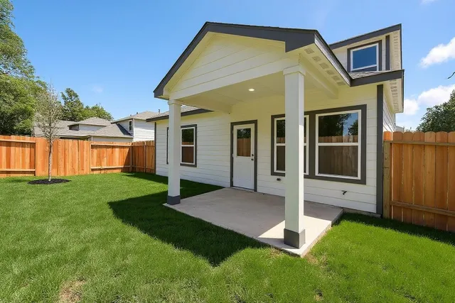 $279,990 | 2037 Caney Creek, Conroe, TX 77301