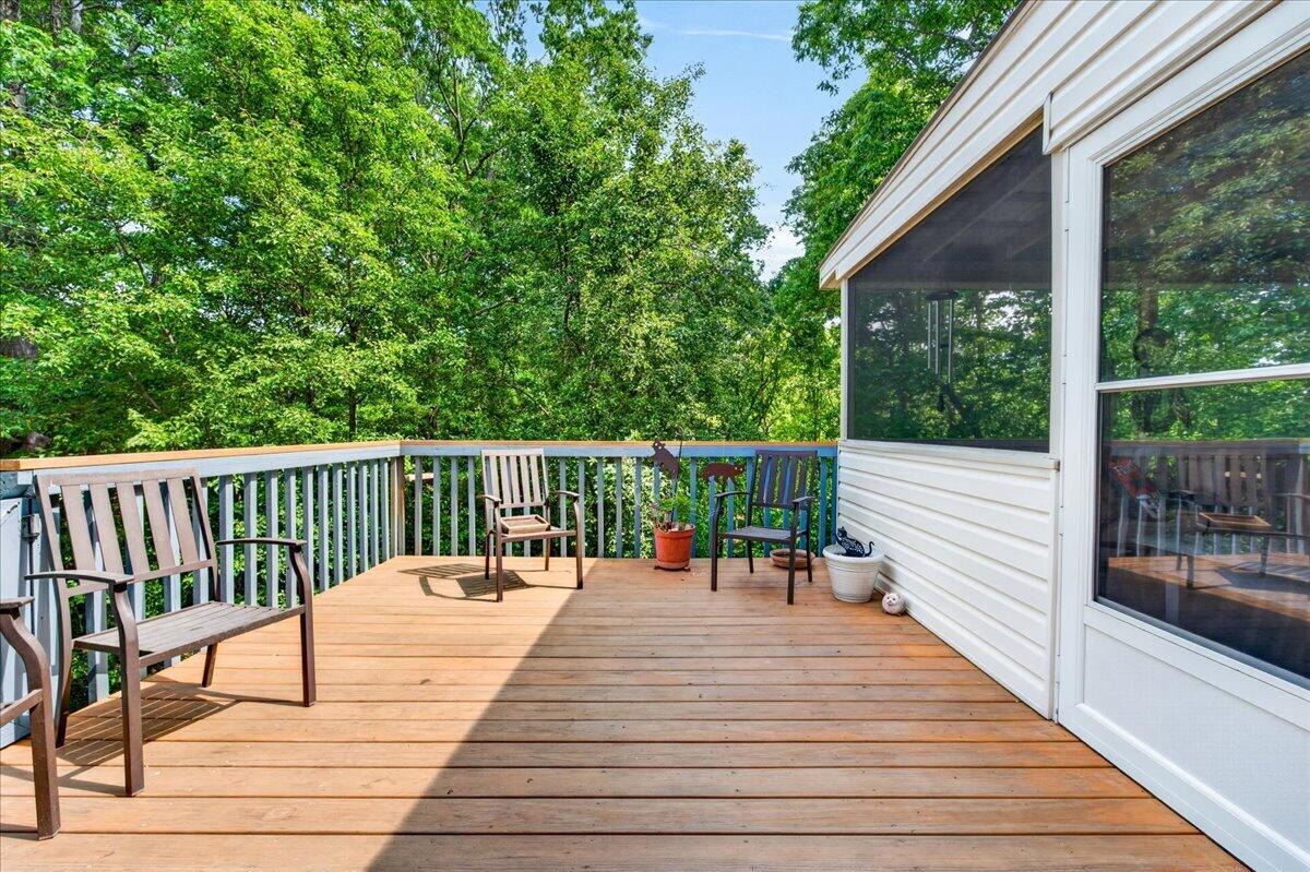 303 Oak Ridge Drive Bassett, VA 24055 - Photo 18 of 63 19-303 ORD-19