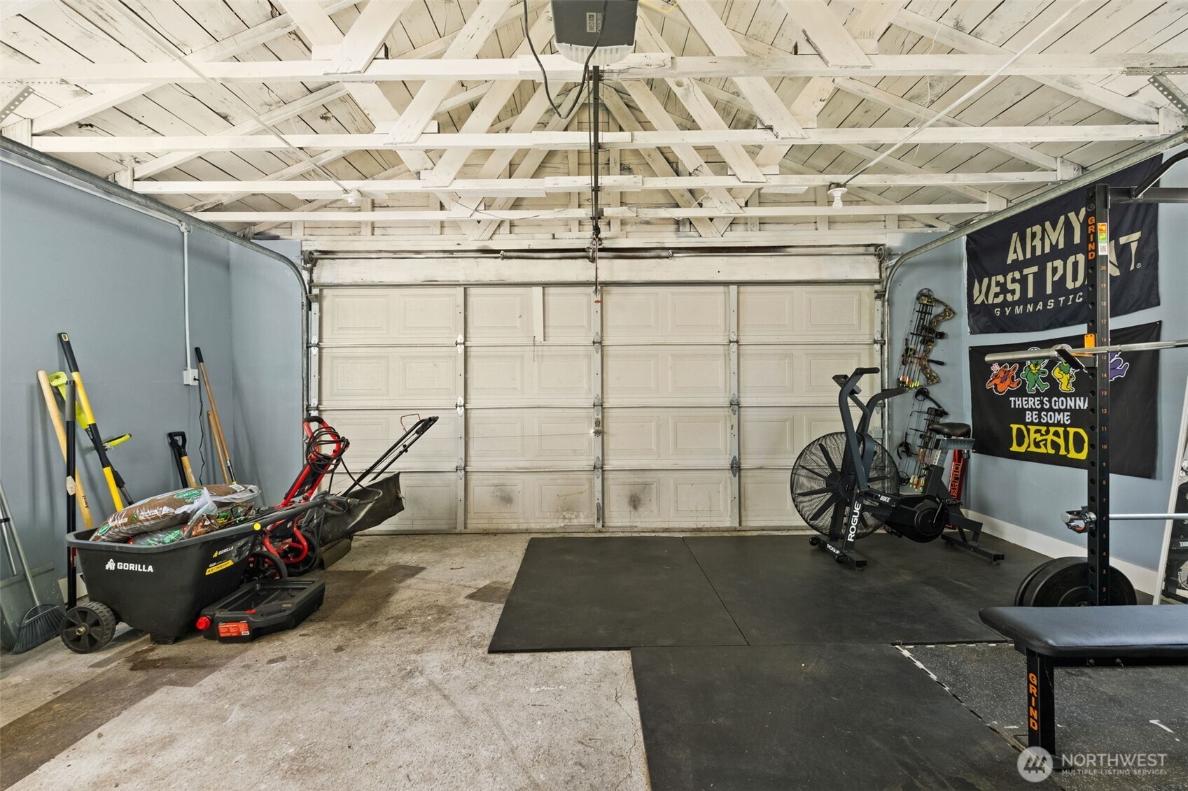 2719 South 70th Street Tacoma, WA 98409 - Photo 34 of 40 a view of a room with gym equipment