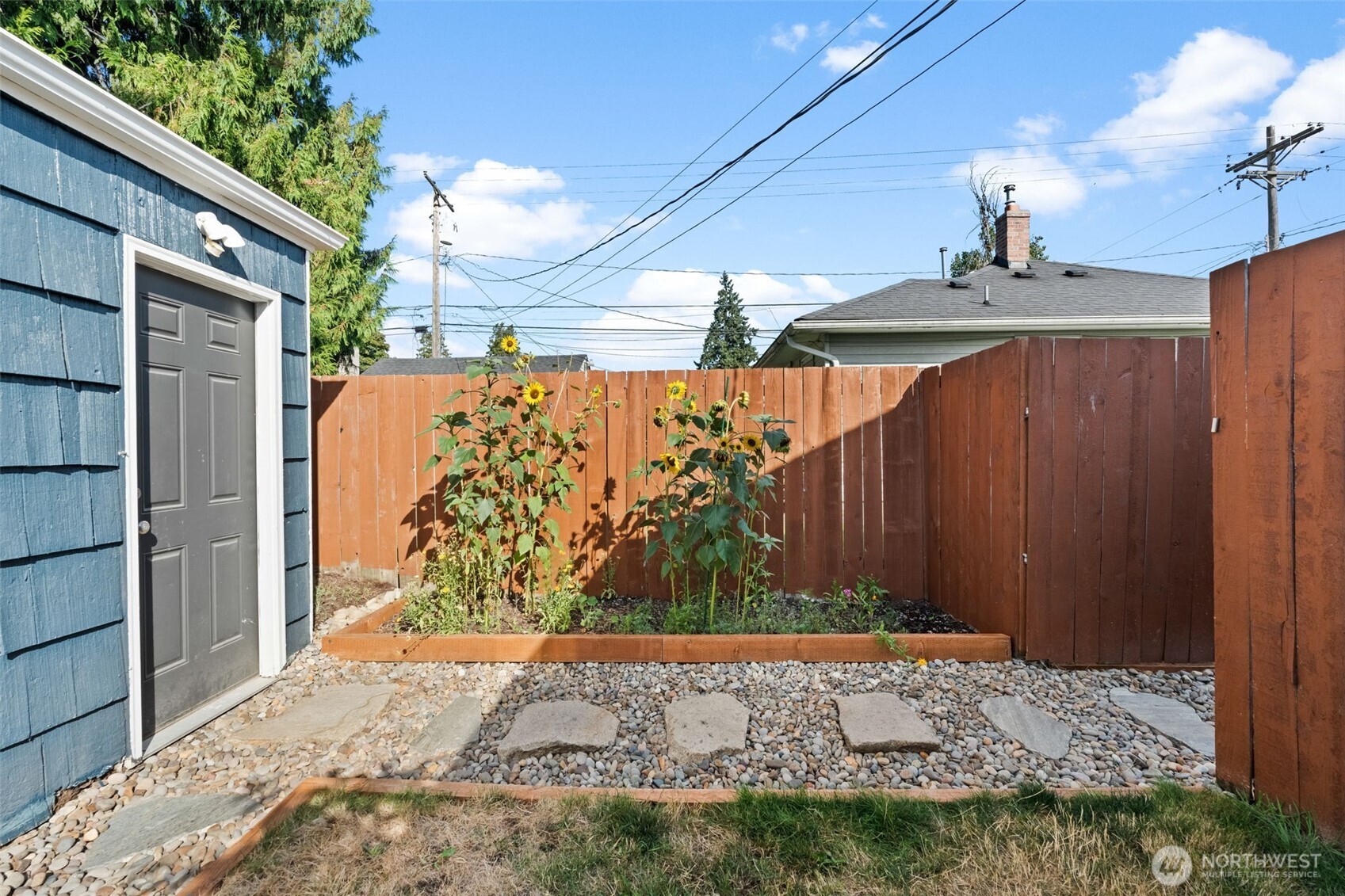2719 South 70th Street Tacoma, WA 98409 - Photo 36 of 40 a view of outdoor space and front view of a house