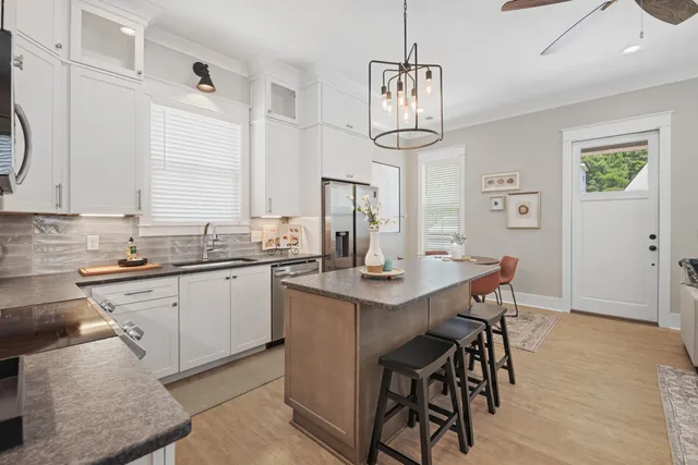 $2,400 | 1708 Double Oak Trail, Chattanooga, TN 37421