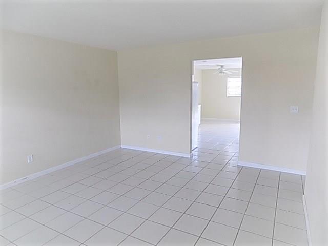 4434 Southeast Village Road Stuart, FL 34997 - Photo 11 of 23 M20014753_10