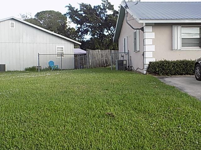 4434 Southeast Village Road Stuart, FL 34997 - Photo 20 of 23 M20014753_19