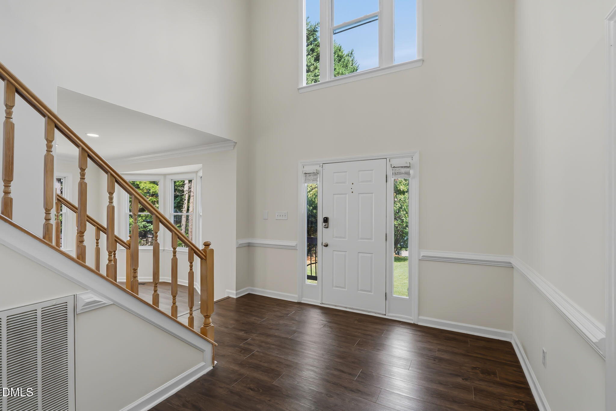 4409 Queenstown Court Raleigh, NC 27612 - Photo 9 of 52 4409 Queenstown Ct
