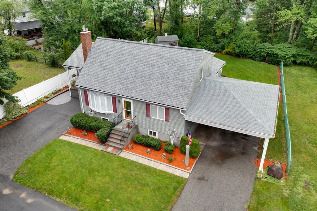 8 Forest Road Burlington, MA 01803 - Photo 2 of 35 Gallery Image 2