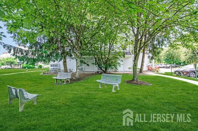 84 Prestwick Way Edison, NJ 08820 - Photo 21 of 25 Gallery Image 21