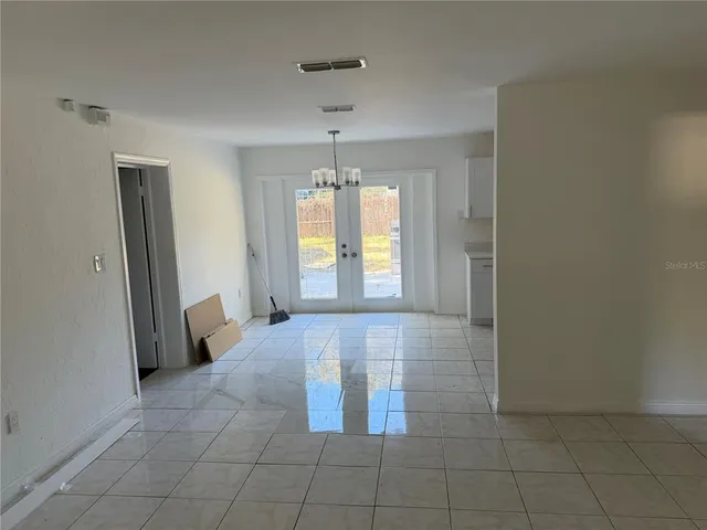 $1,499 | Undisclosed Address, Gainesville, FL 32641