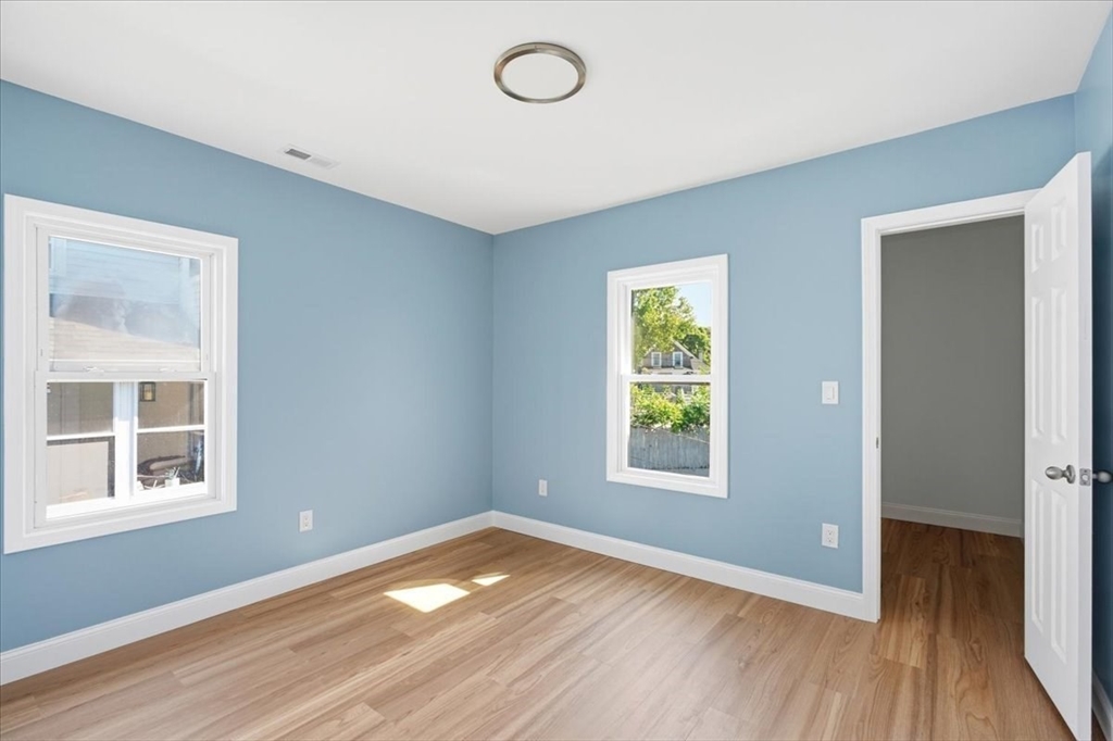 26 Bay Street, Unit 2 Hull, MA 02045 - Photo 19 of 21
