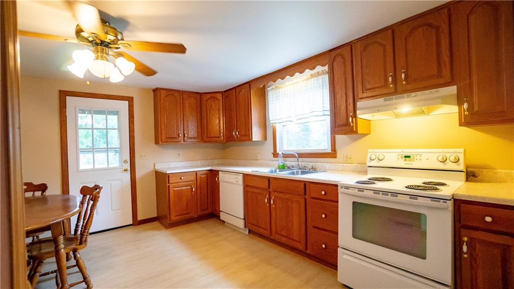204 Rural Drive Butler, PA 16001 - Photo 3 of 22 Gallery Image 3