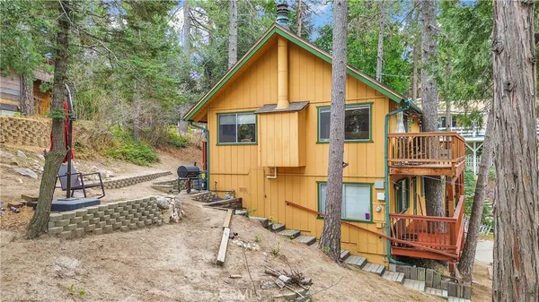 $439,900 | 1044 Nesthorn Drive, Crestline, CA 92325