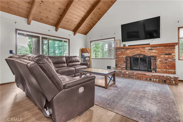 $439,900 | 1044 Nesthorn Drive, Crestline, CA 92325