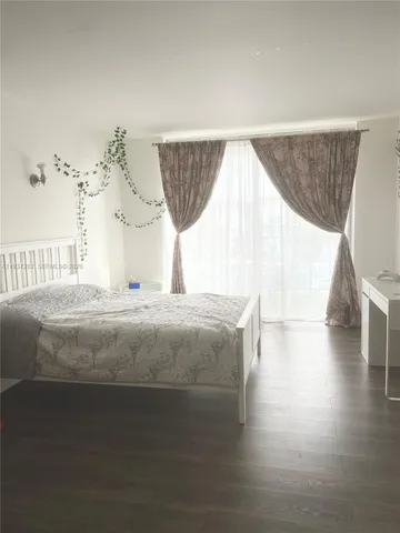 $1,950 | 2001 Atlantic Shores Boulevard, Unit 415, Hallandale Beach, FL 33009