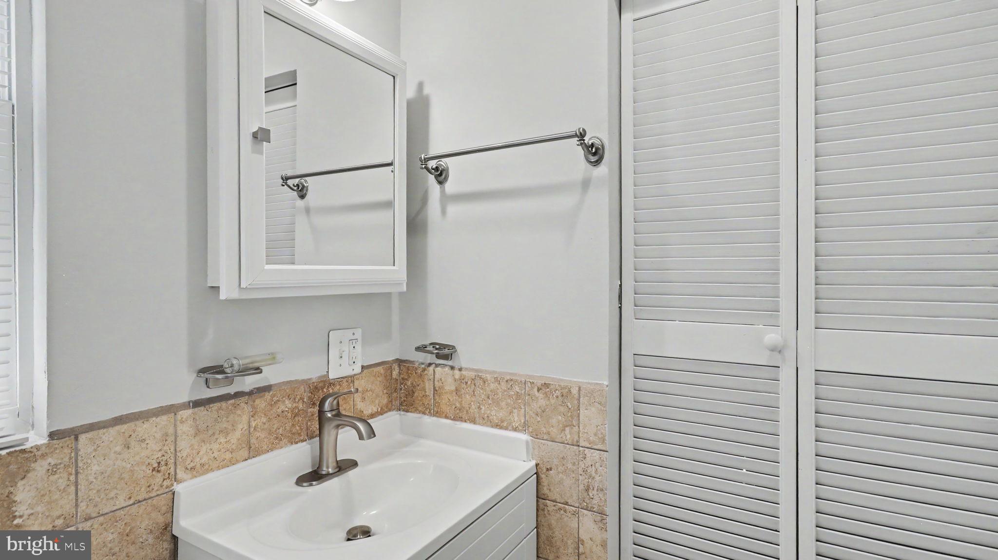 1106 Arcola Avenue Silver Spring, MD 20902 - Photo 30 of 74