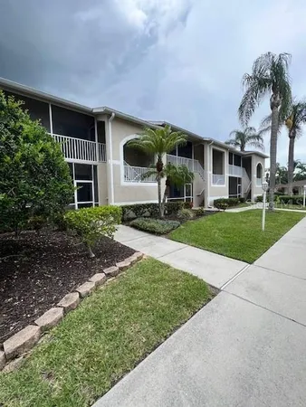 $4,500 | 5270 Hyland Hills Avenue, Unit 1724, Sarasota, FL 34241