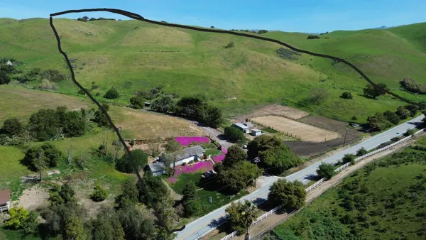 an aerial view of a houses