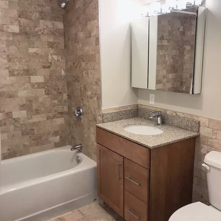 $2,890 | 1522 VFW Parkway, Unit 204, Boston, MA 02132
