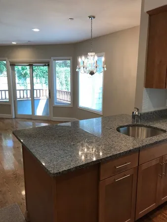 $2,890 | 1522 VFW Parkway, Unit 204, Boston, MA 02132