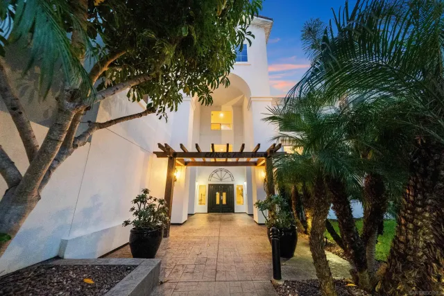 $774,900 | 2005 Costa Del Mar Road, Unit 636, Carlsbad, CA 92009