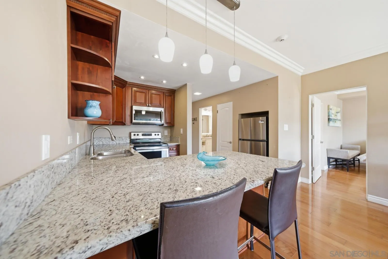 2005 Costa Del Mar Road, Unit 636 Carlsbad, CA 92009 - Photo 6 of 23 Kitchen