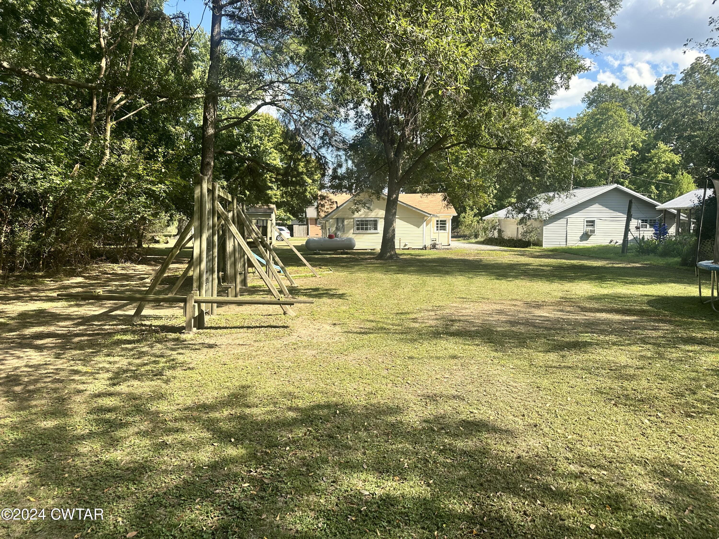 327 Terrell Road Martin, TN 38237 - Photo 18 of 19 IMG_6027