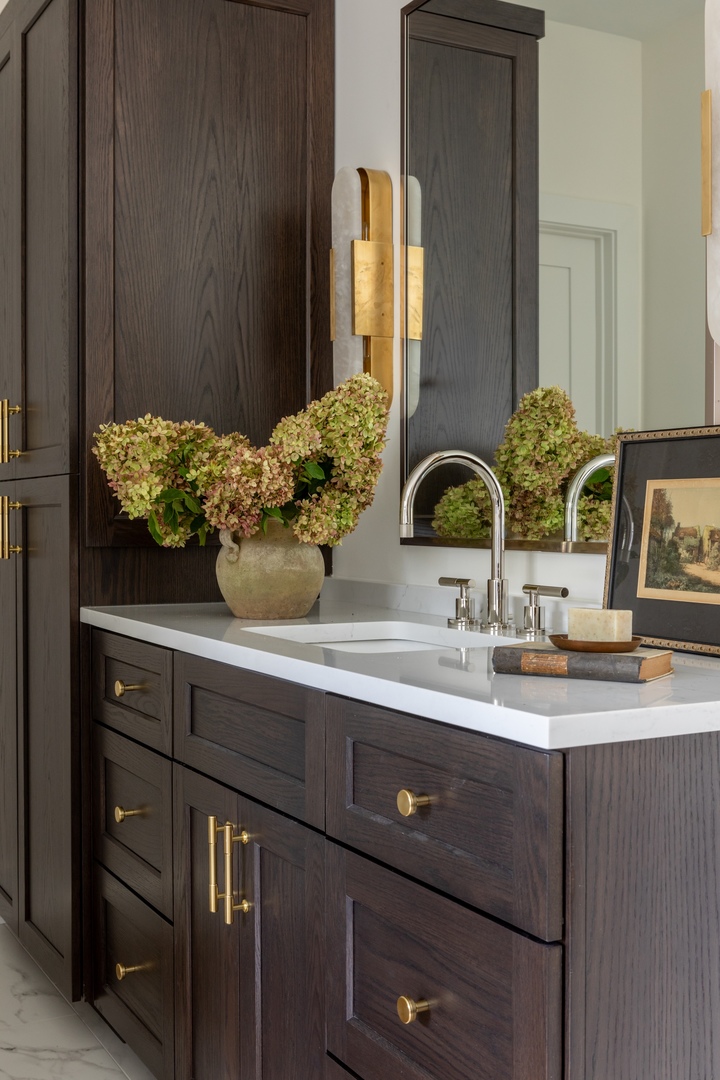 905 North Webster Street Naperville, IL 60563 - Photo 12 of 13 a bathroom with a sink and a mirror