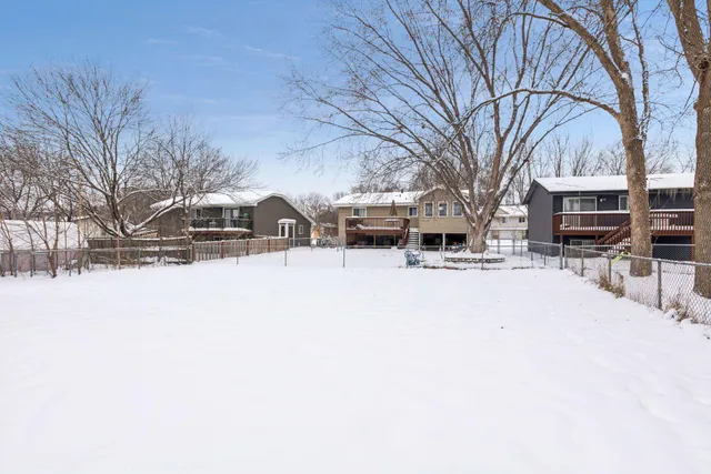 $380,000 | 981 104th Avenue Northwest, Minneapolis, MN 55433