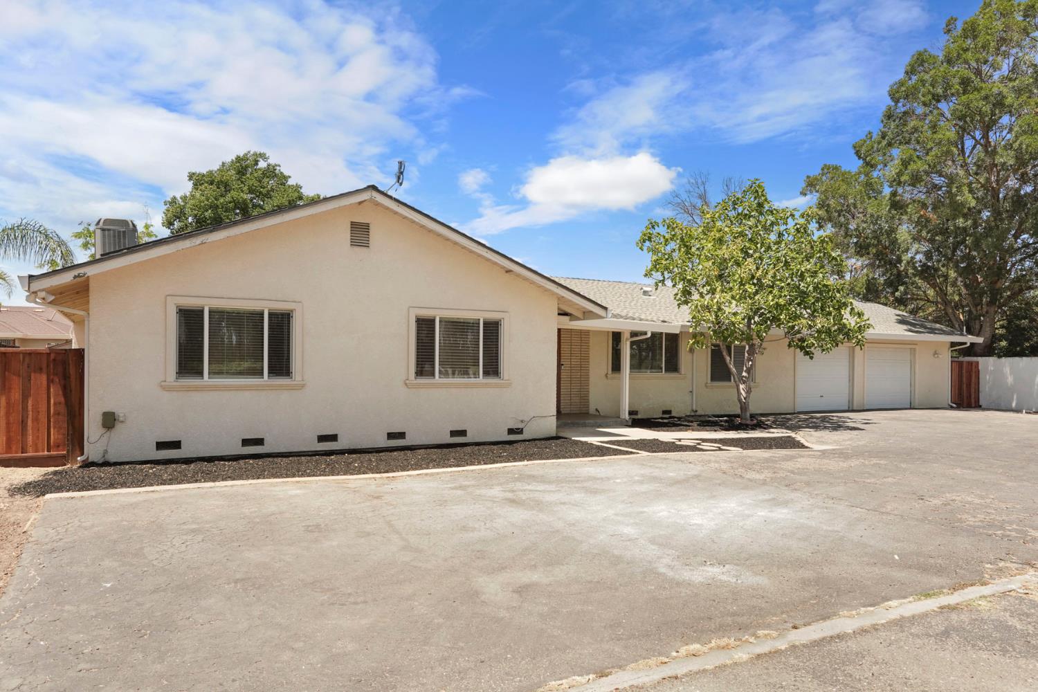 28165 South Chrisman Road Tracy, CA 95304 - Photo 7 of 68