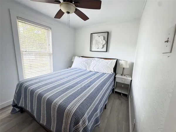 $1,850 | 879 Christmas Road, Brenham, TX 77833