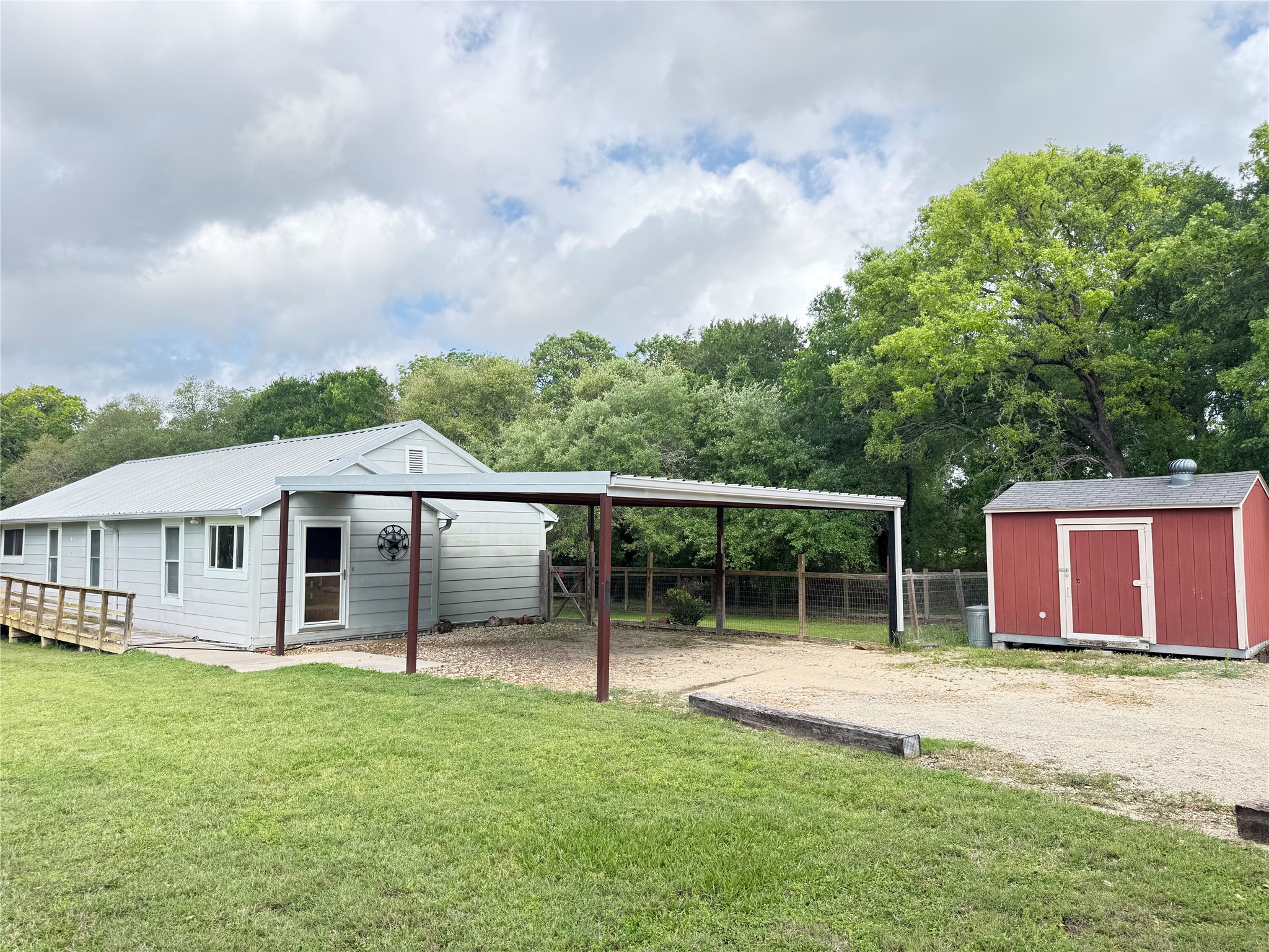 879 Christmas Road Brenham, TX 77833 - Photo 25 of 28
