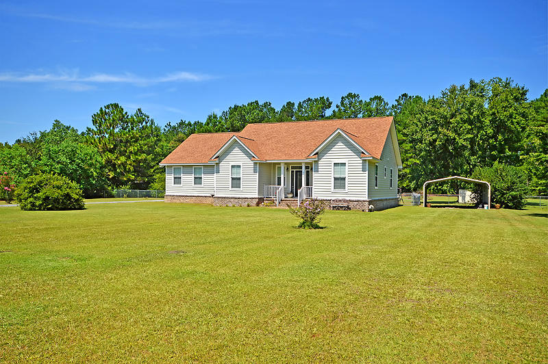 305 Winding Road Moncks Corner, SC 29461 - Photo 4 of 36 DSC_0252-copy