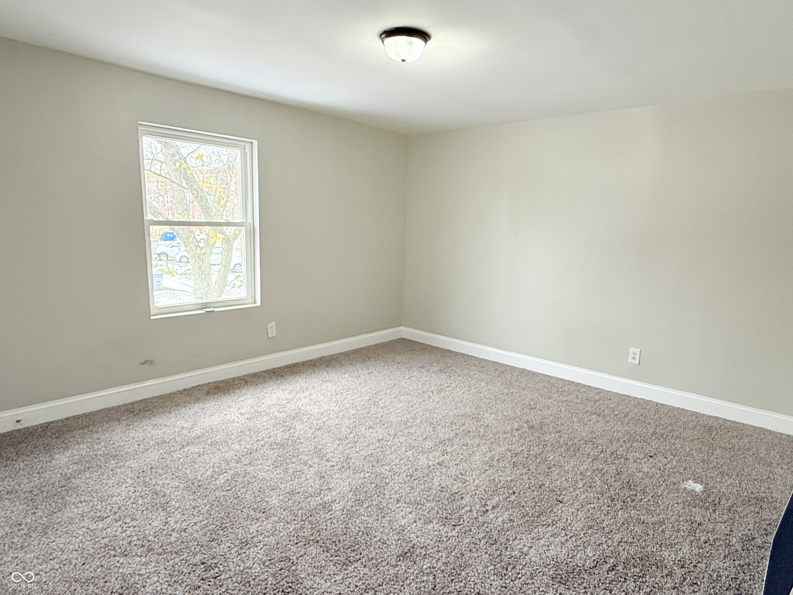 17 South Euclid Avenue Indianapolis, IN 46201 - Photo 8 of 17