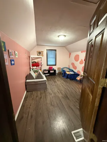 $139,900 | 510 South Water Street, Jonesboro, IN 46938