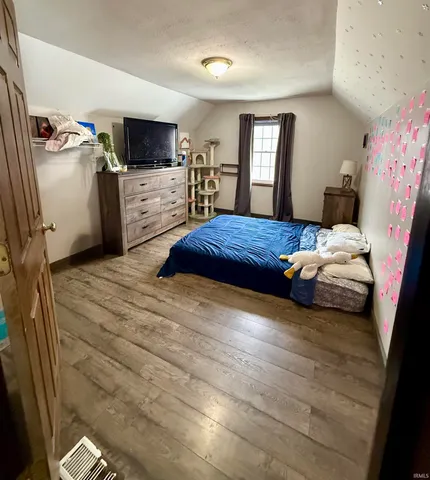 $139,900 | 510 South Water Street, Jonesboro, IN 46938