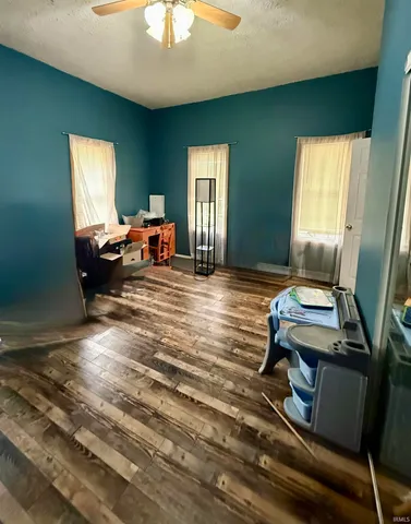 $139,900 | 510 South Water Street, Jonesboro, IN 46938