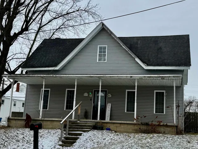 $139,900 | 510 South Water Street, Jonesboro, IN 46938