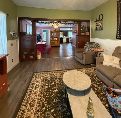 $139,900 | 510 South Water Street, Jonesboro, IN 46938