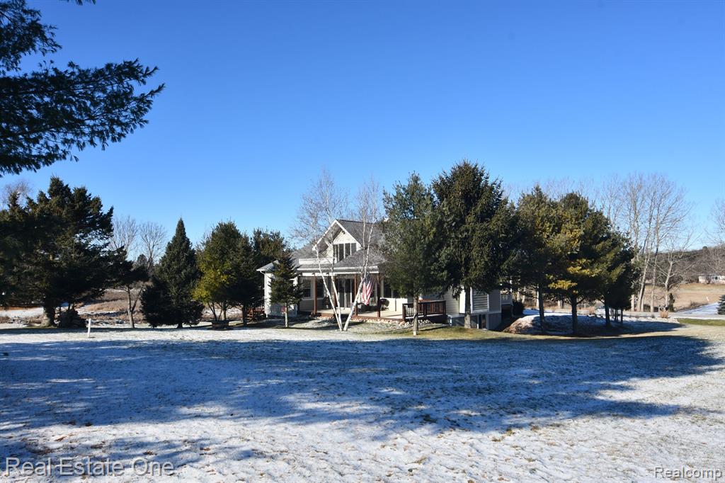 5200 Springport Road Harrisville, MI 48740 - Photo 12 of 57