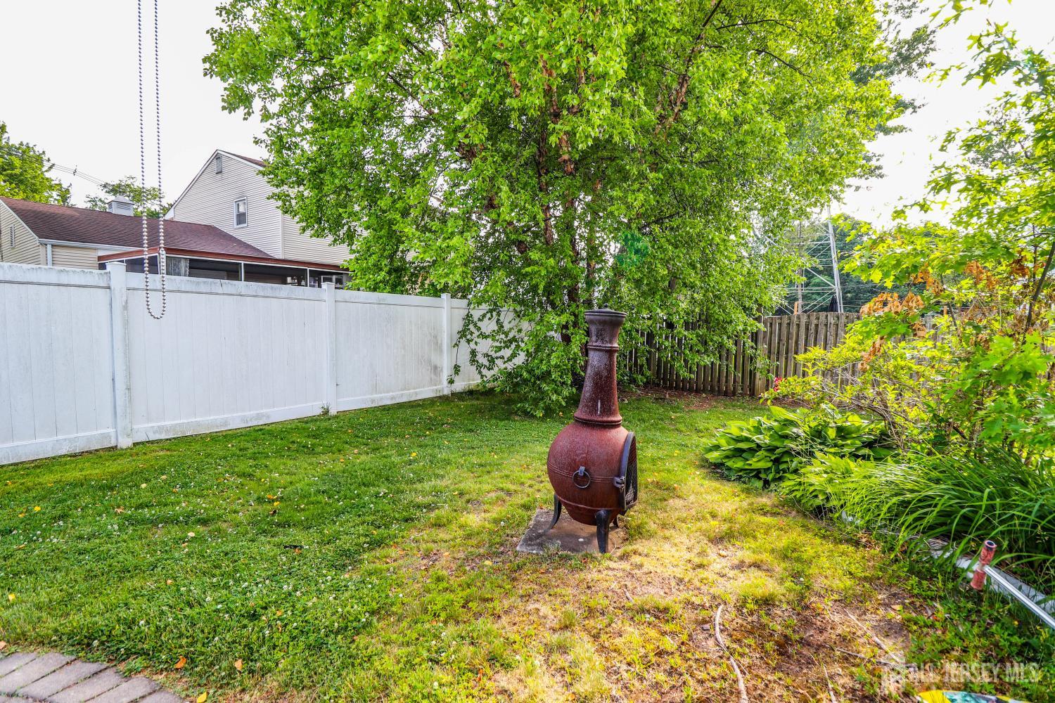 5 Timothy Court Edison, NJ 08837 - Photo 29 of 32 a house view with a seating space