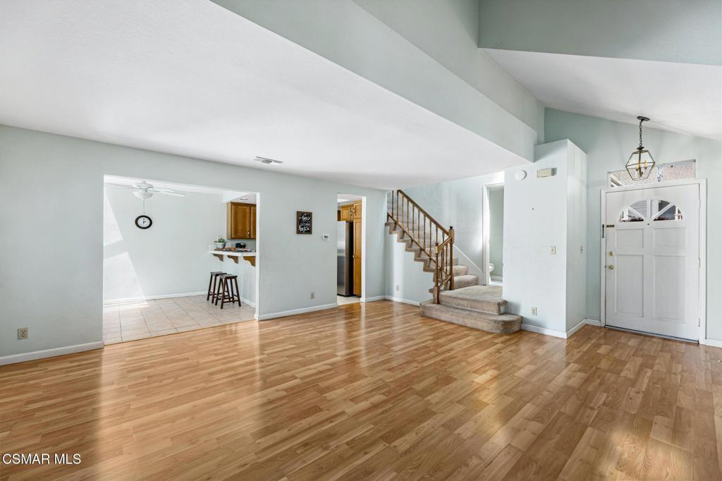 1806 Rory Lane, Unit 6 Simi Valley, CA 93063 - Photo 9 of 96 Gallery Image 9