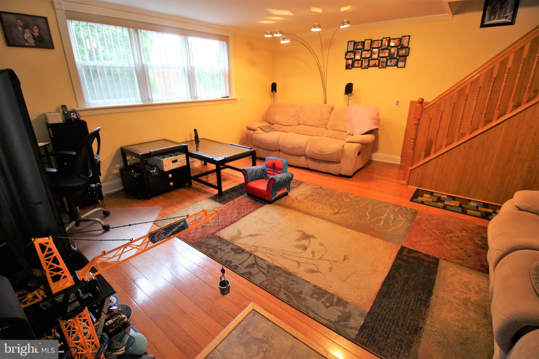 304 Ridgeway Street Philadelphia, PA 19116 - Photo 11 of 25 Gallery Image 11