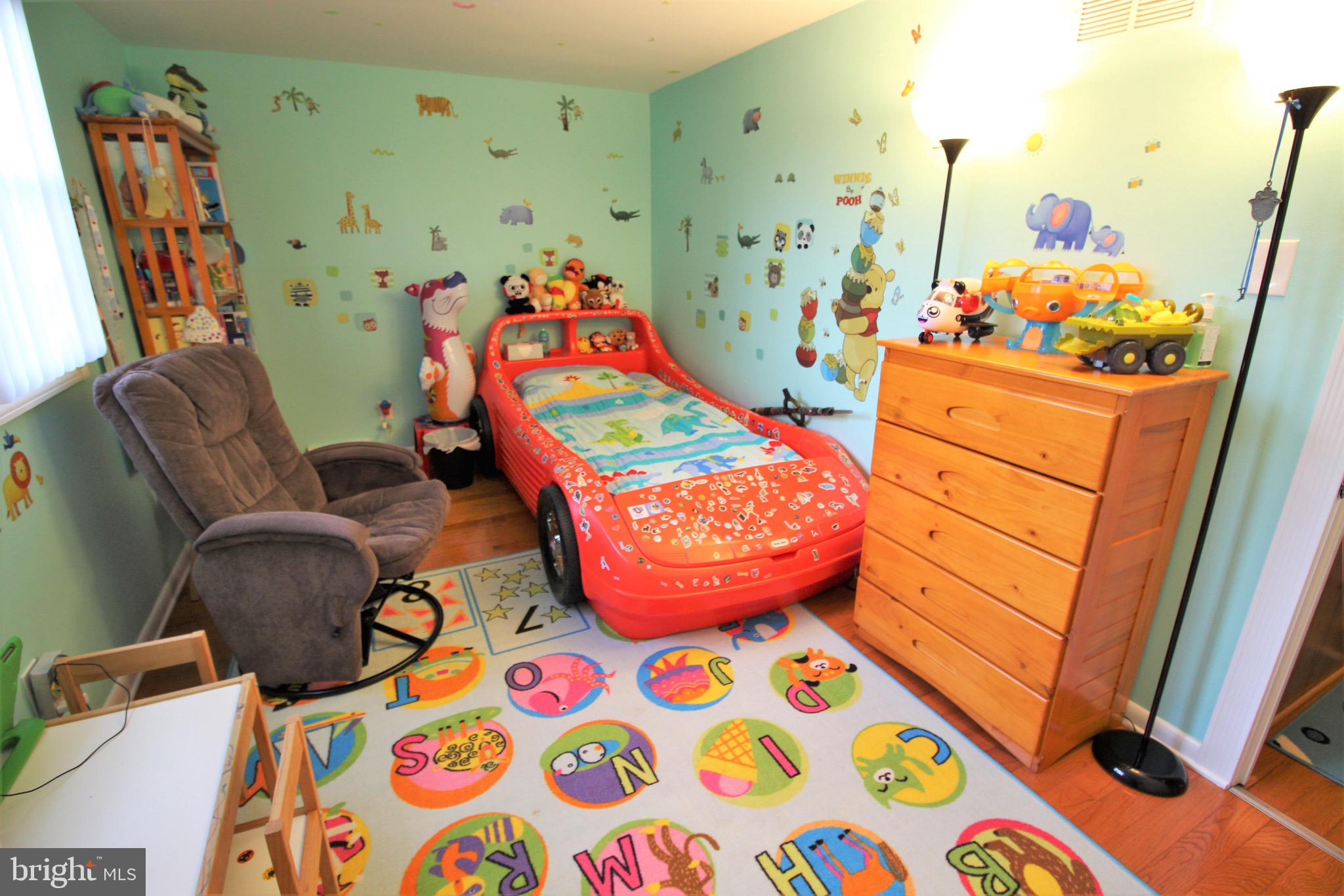 304 Ridgeway Street Philadelphia, PA 19116 - Photo 14 of 25 Gallery Image 14