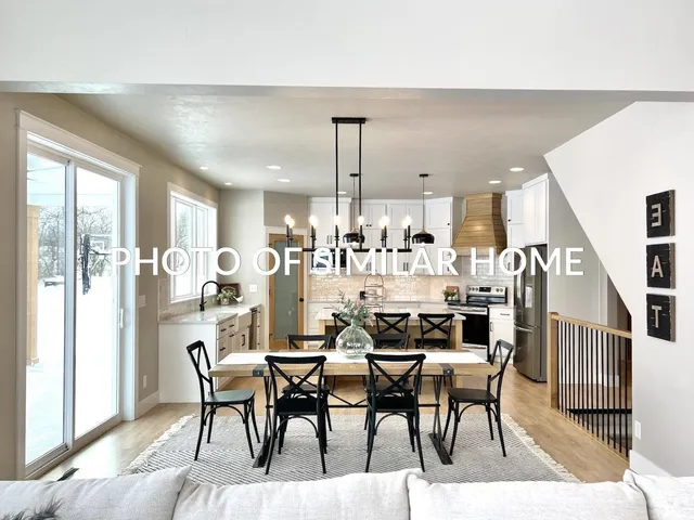 $849,900 | 2501 South Stellita Circle, De Pere, WI 54115