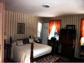 64 C Hayes Road Alton, NH 03809 - Photo 7 of 8 Gallery Image 7