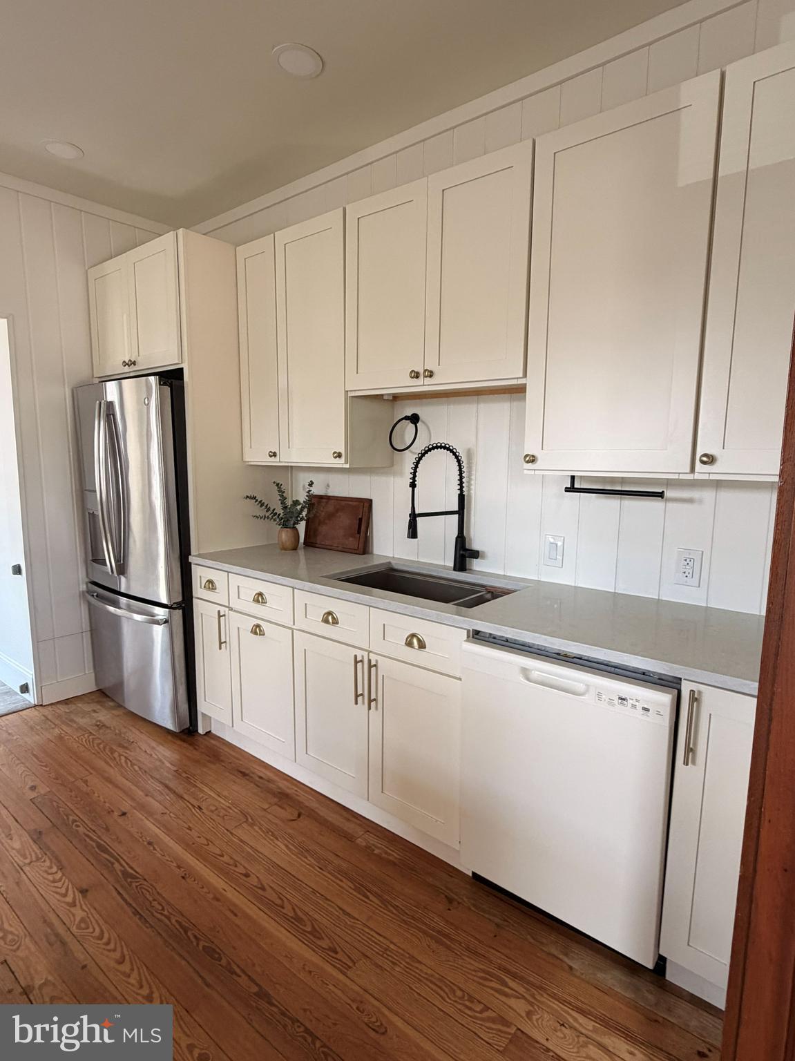 728 Main Street Akron, PA 17501 - Photo 7 of 42 Gallery Image 7