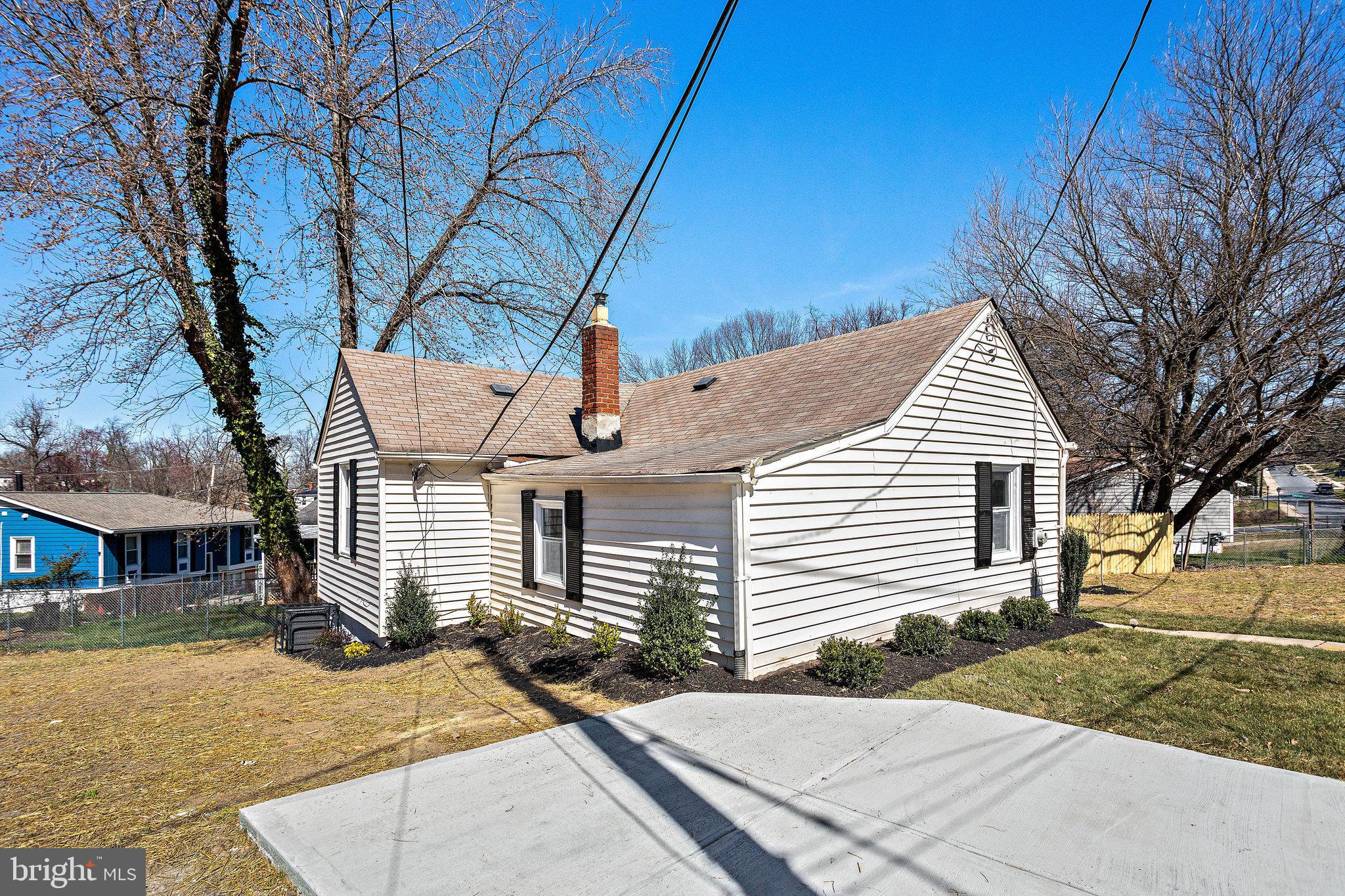 6510 Blacklog Street Capitol Heights, MD 20743 - Photo 56 of 63 Driveway