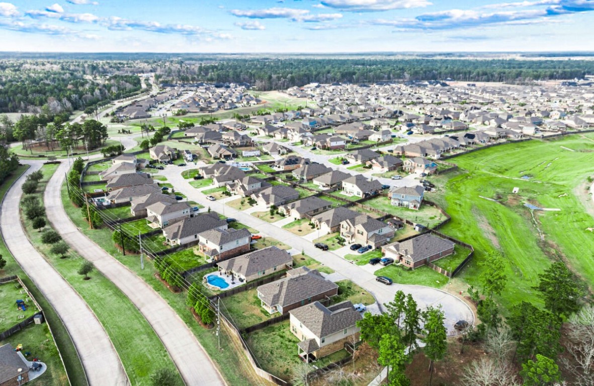 540 Flower Reed Court Magnolia, TX 77354 - Photo 45 of 45 a view of a city