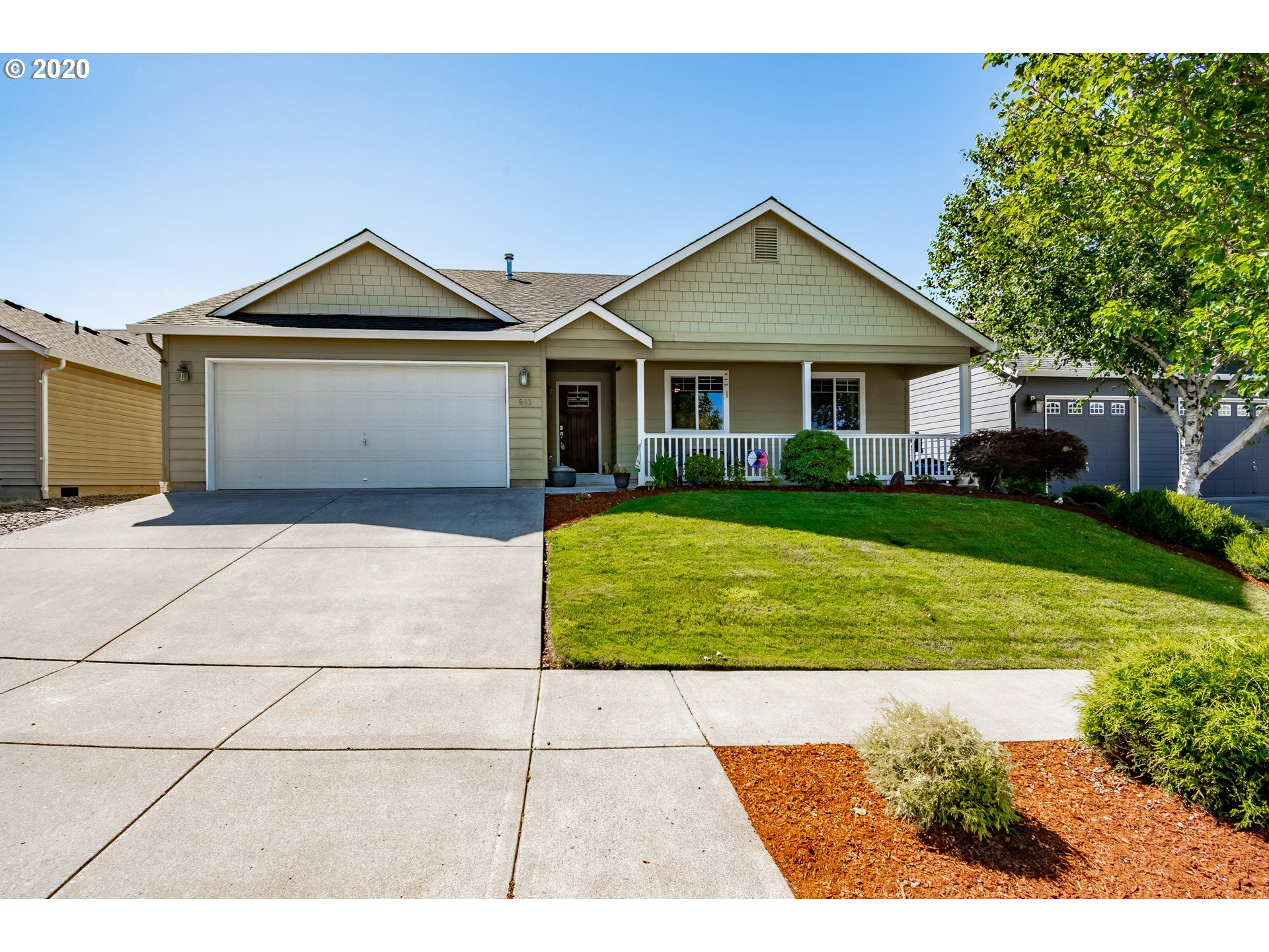 603 North 22nd Court Ridgefield, WA 98642 - Photo 2 of 32