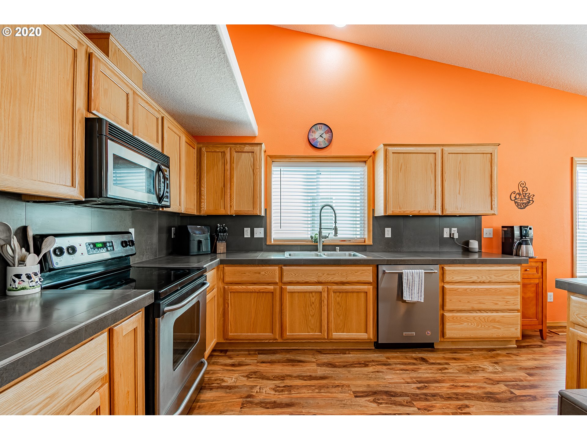 603 North 22nd Court Ridgefield, WA 98642 - Photo 8 of 32